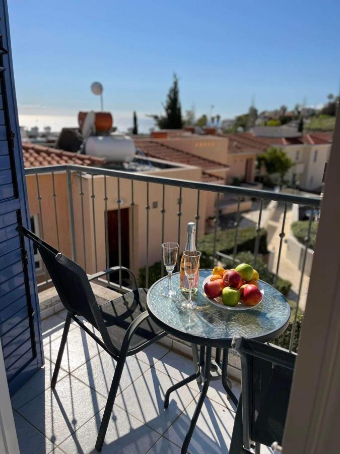 Ferienwohnung Desire Gardens Peyia Exterior foto