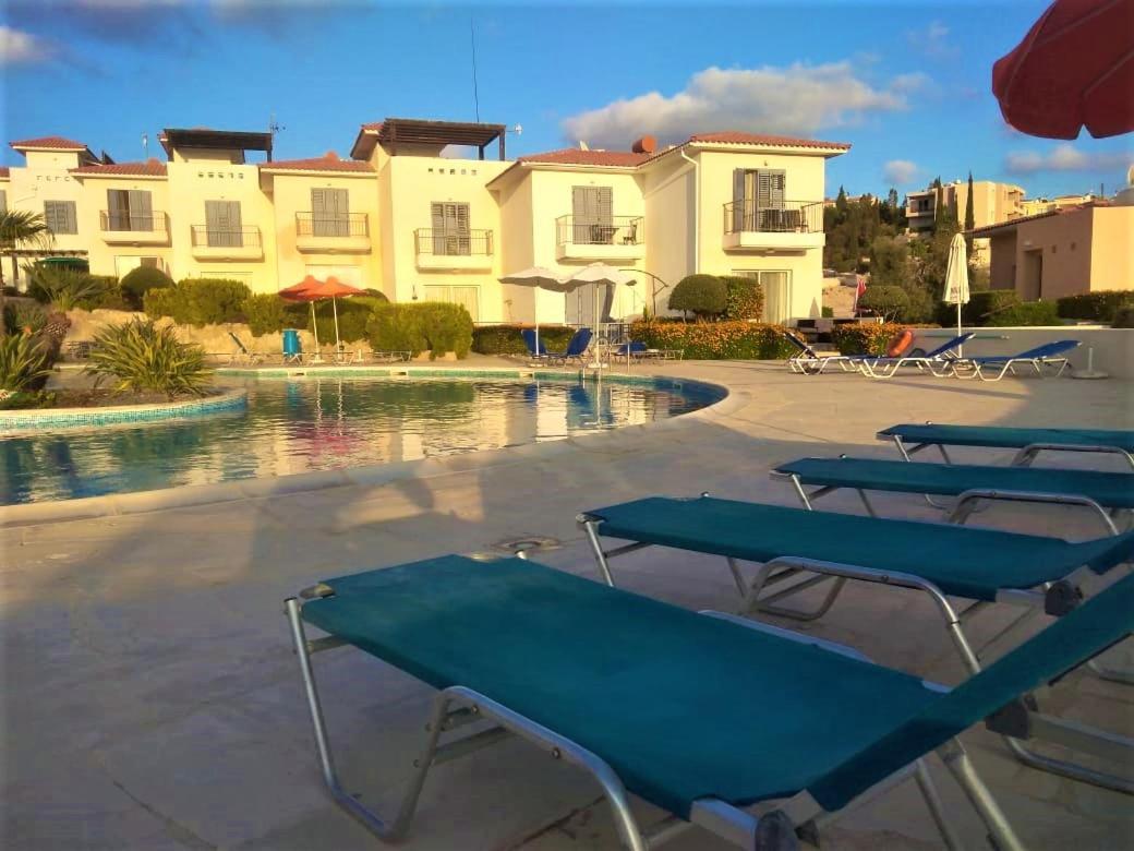 Ferienwohnung Desire Gardens Peyia Exterior foto